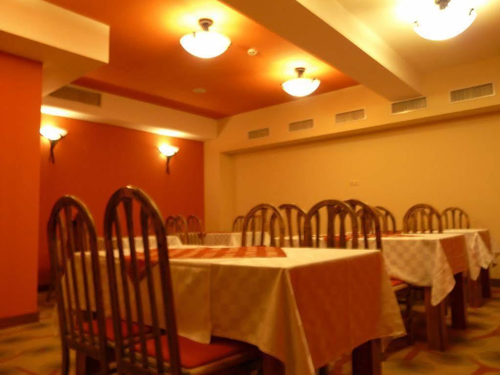 Bor Hotel Belitsa  Extérieur photo